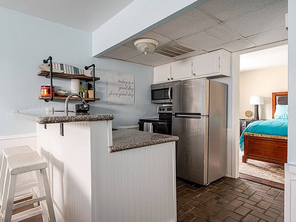 5th image of 1327 Avenue M 1/2 #5