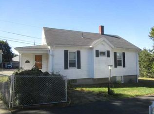 59 Wayne St, Fall River, MA 02721