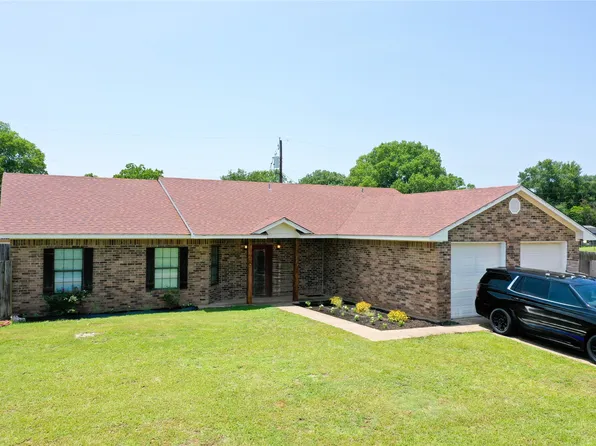 107 Carroll St, Teague, TX 75860