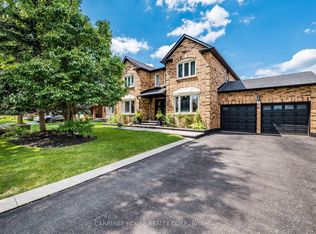 16 Stowe Ct, Brampton, ON L6Z 4C5