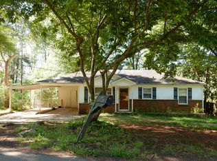 1073 Mable St SW, Mableton, GA 30126