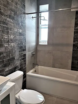 Rented by The Hamilton Group | media 6