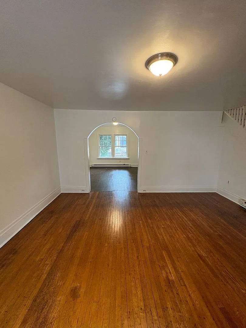 3-Bedroom Home in Harrisburg! — Photo 4