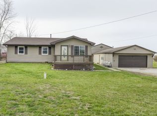 3857 Sanner Dr, Decatur, IL 62521