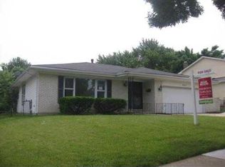 507 W Weathersfield Way, Schaumburg, IL 60193