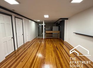 3318 W Pierce Ave #G, Chicago, IL 60651