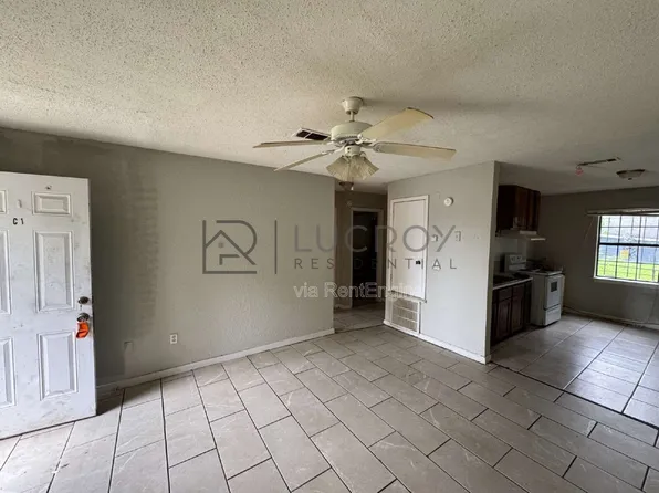 4345 W Capitol St, Jackson, MS