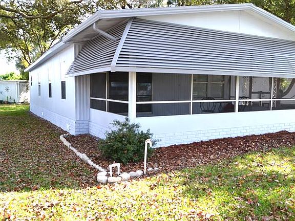2nd image of 880 Tumbleweed Ln
