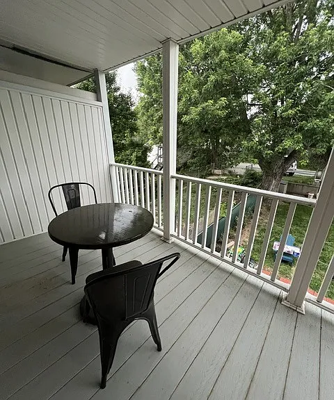 823 Mulberry Ave — Photo 12