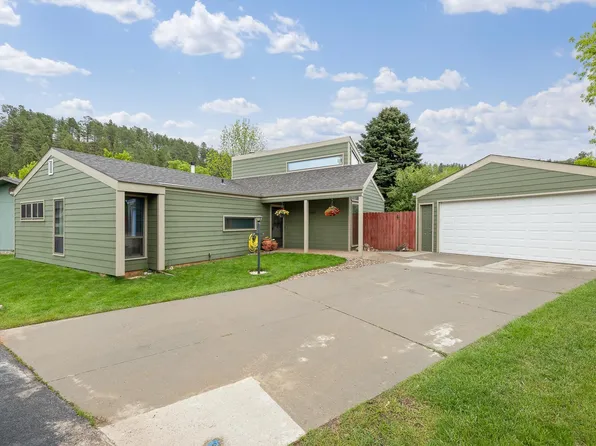 3541 Bristlecone Pl, Rapid City, SD 57702