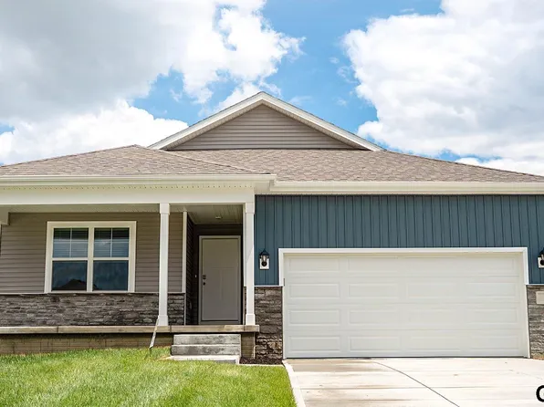 20557 Swallowtail St, Gretna, NE 68028