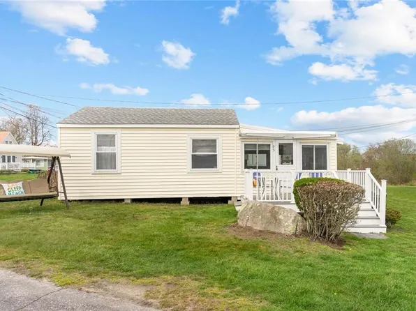 64 Burnside Ave Unit 95, Narragansett, RI 02882