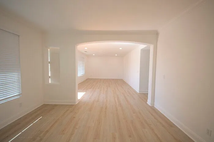 4 bed, 2.0 bath, 2241 sqft, $3,495 — Photo 3