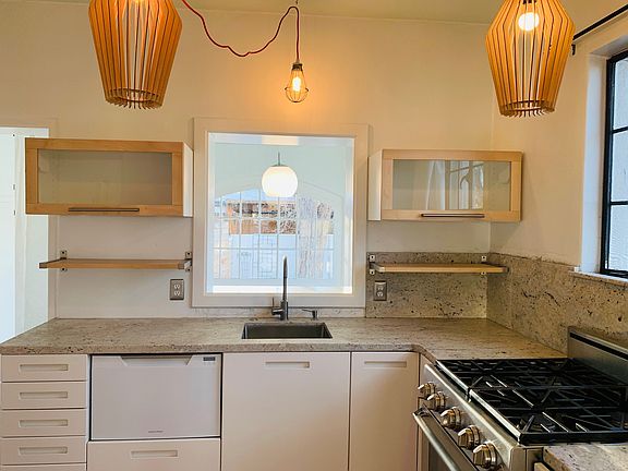 kitchen opens to breakfast room/office