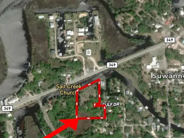 2 SE 906th Ave, Suwannee, FL 32692