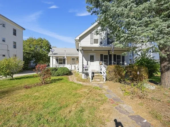23 Charlton St, Southbridge, MA 01550