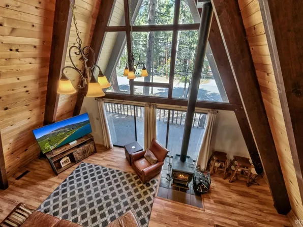 1845 Susquehana Dr, South Lake Tahoe, CA 96150