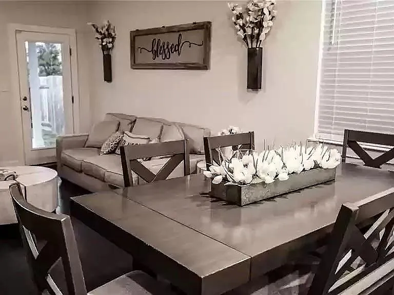 15928 Cadoz Dr — Photo 20