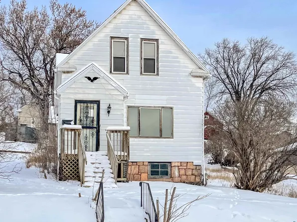 2915 Wicklow St, Duluth, MN 55806