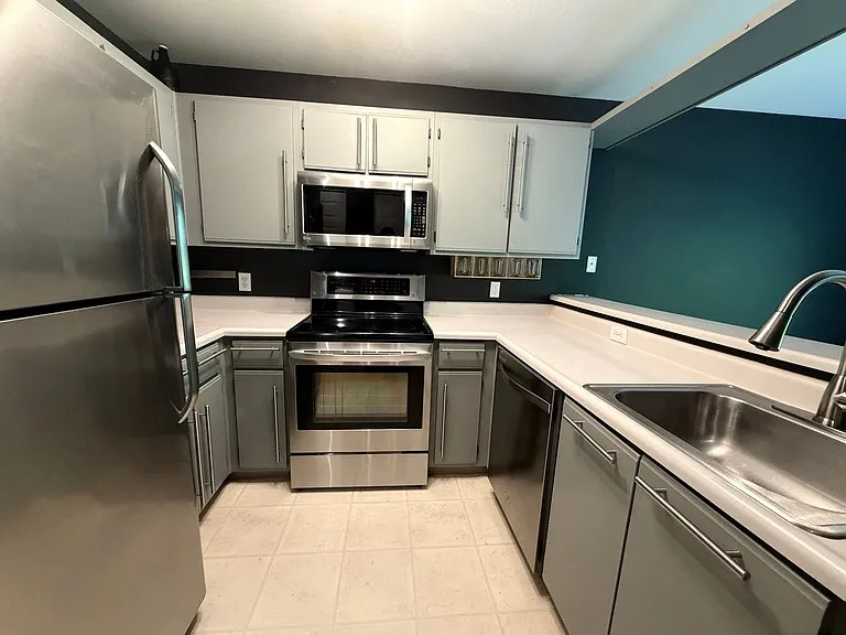 5142 SW Multnomah Blvd #H — Photo 5