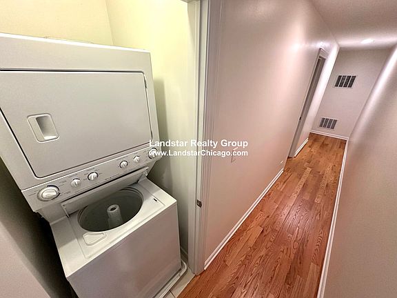 4th image of 7634 N Greenview Ave APT 3N
