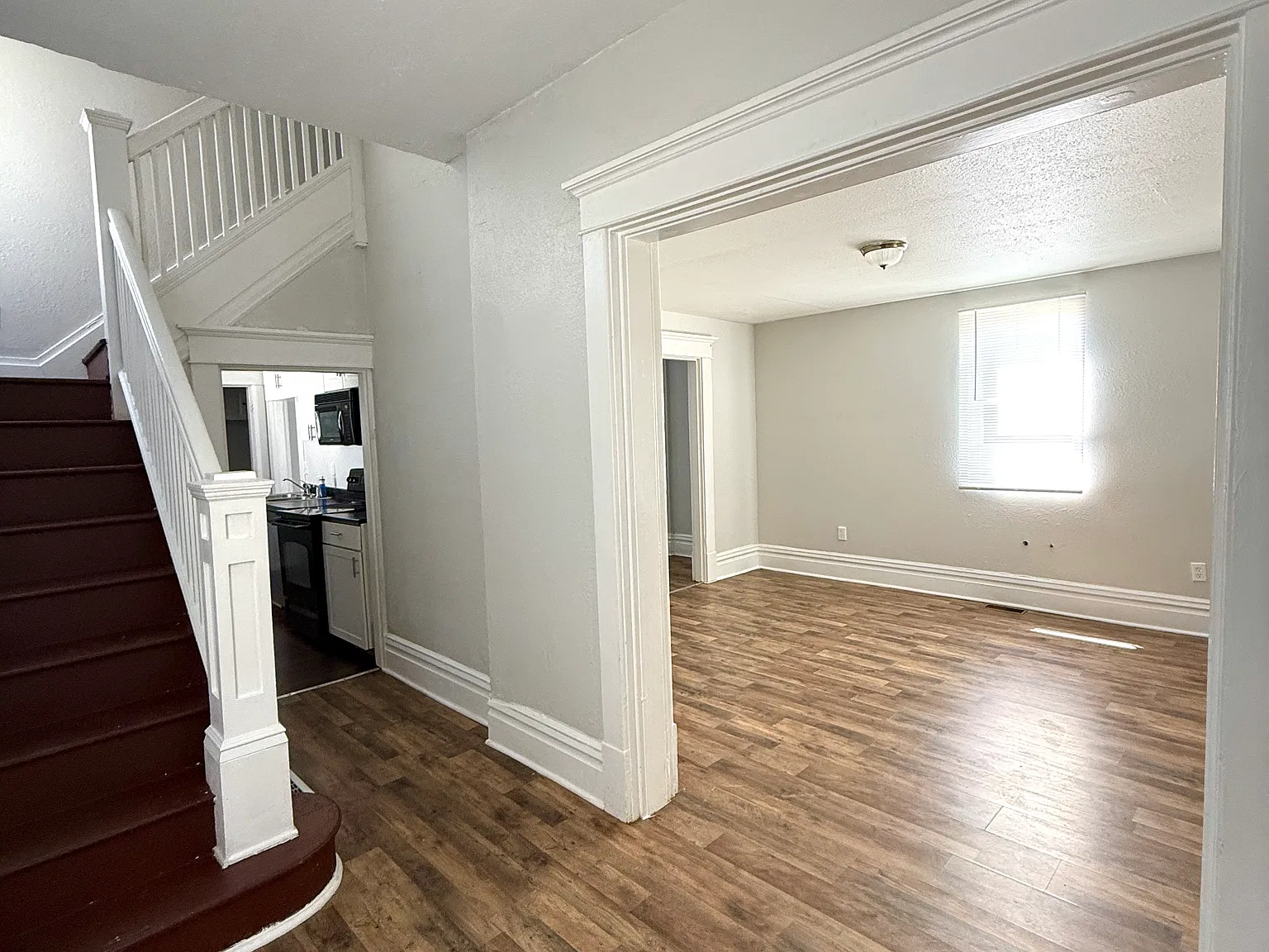 2751 Latulle Ave — Photo 4