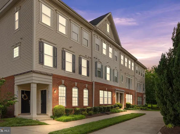 4920 Dane Ridge Cir #106, Woodbridge, VA 22193
