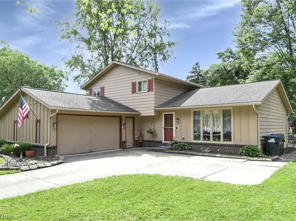 3560 Loma Ln, Brunswick, OH 44212