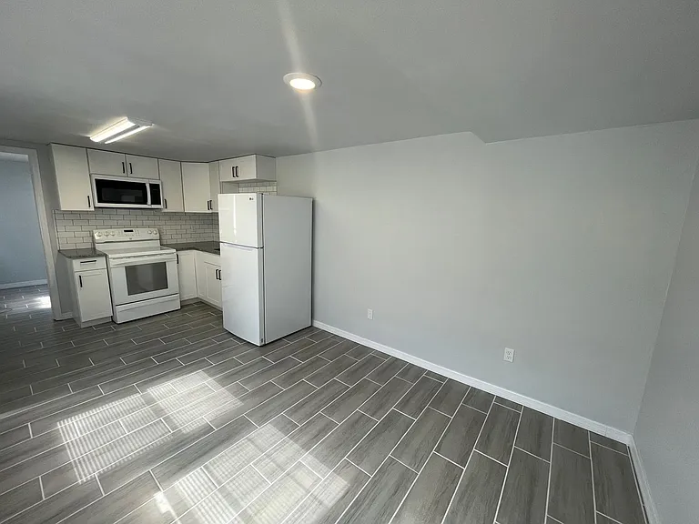 1106 50th Avenue Dr W — Photo 5