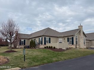 2690 N Canterbury Cir #D, Pt Clinton, OH