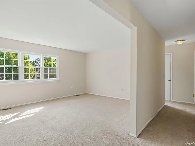 39 Weathervane Dr #24 — Photo 3