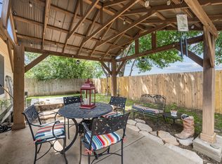 13621 Ponderosa Ranch Rd, Fort Worth, TX 76114