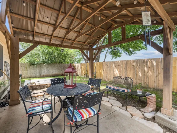13621 Ponderosa Ranch Rd, Fort Worth, TX 76114