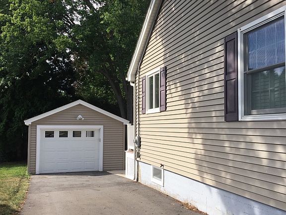 one car garage
