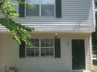2 Otsego Dr, Newport News, VA 23602