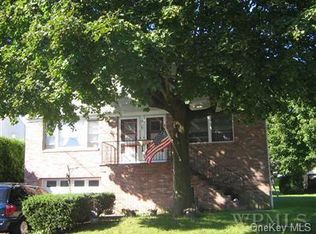 52 Post Pl, Harrison, NY 10528
