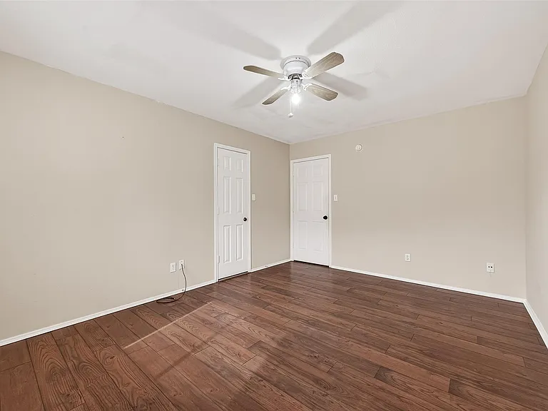 23035 Canal Rd — Photo 42
