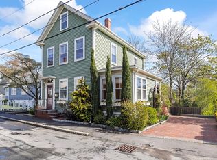 8 Pickett St, Marblehead, MA 01945