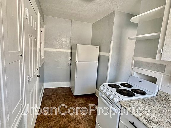 3rd image of 610 5th Ave N APT 31