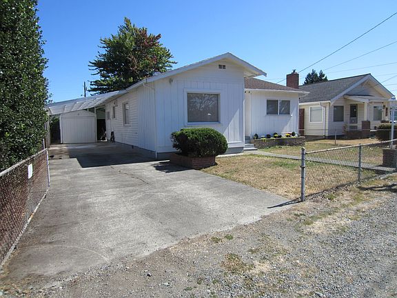 2nd image of 7021 S Clement Ave
