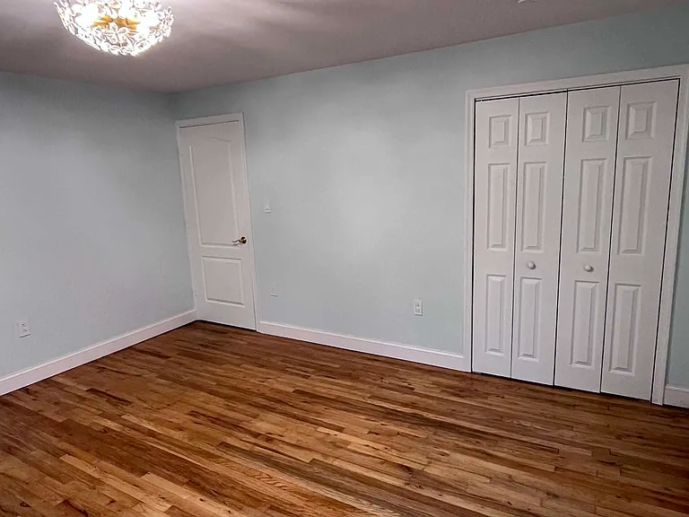340 Maple St #2 — Photo 25