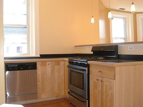 Kitchen-open plan