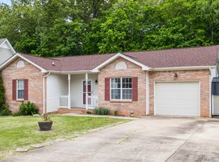 391 Brook Mead Dr, Clarksville, TN 37042