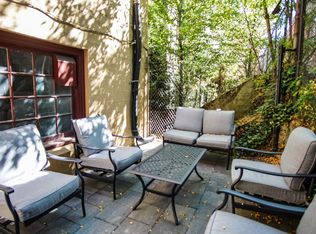 1944 NW Johnson St APT 305, Portland, OR 97209