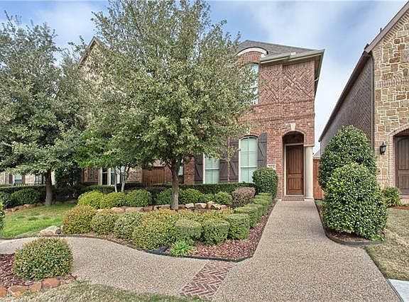 2nd image of 223 Carrington Ln