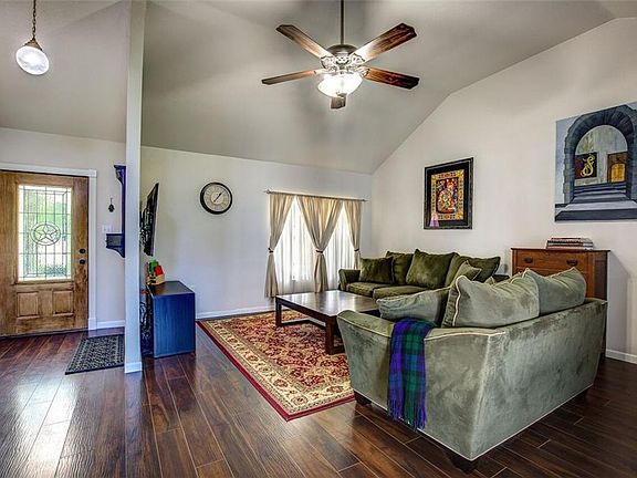 4th image of 1427 County Road 3101