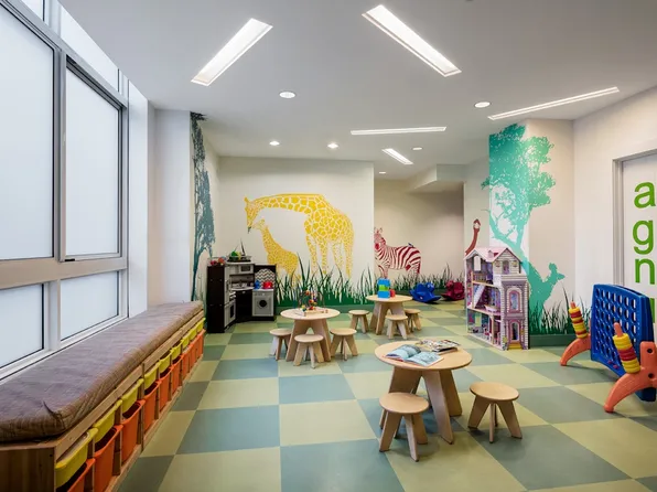 215 East 96th Street image 11 of 18