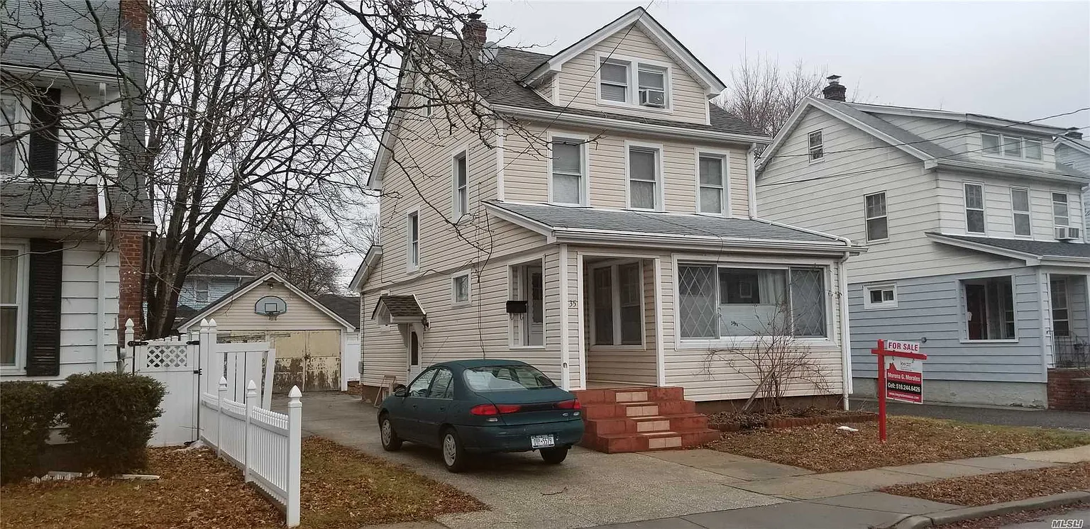 35 Crowell St photo 1