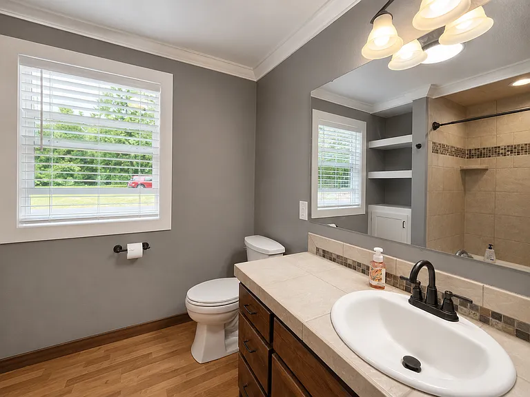 5533 Grandview Rd — Photo 14