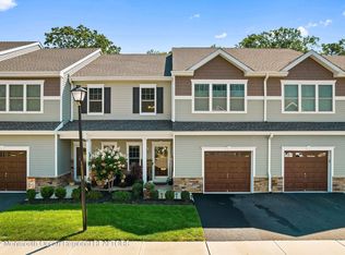 7 Arden Dr, Manchester, NJ 08759